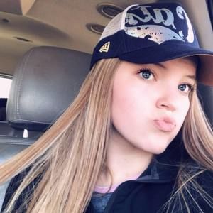 Meet your Posher, Anissa